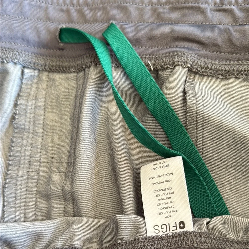 Figs Axim Cargo Scrub Pants Mens L Short 28